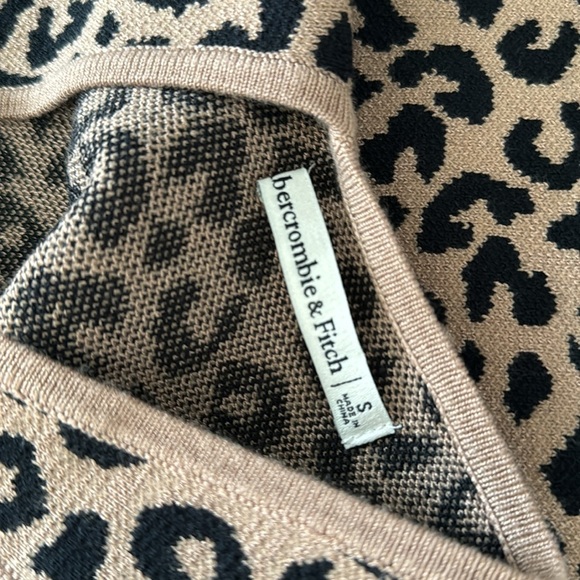 Abercrombie & Fitch Leopard Bodysuit - Picture 6 of 6